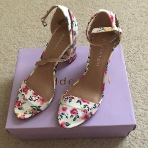 New Madden Girl Heels Sz 7